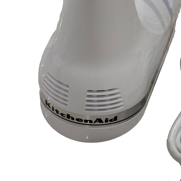KitchenAid Handheld Mixer without Beaters; Good Working Condition; White - Picture 5 of 7